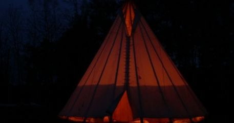 Dormir Et Vivre En Tipi - [Nature Québec]